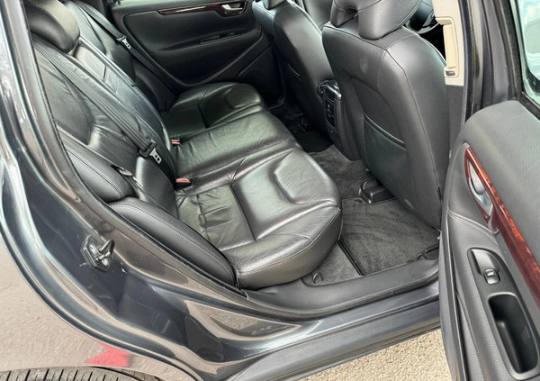 Volvo V70 cena 22900 przebieg: 260000, rok produkcji 2007 z Rabka-Zdrój małe 781